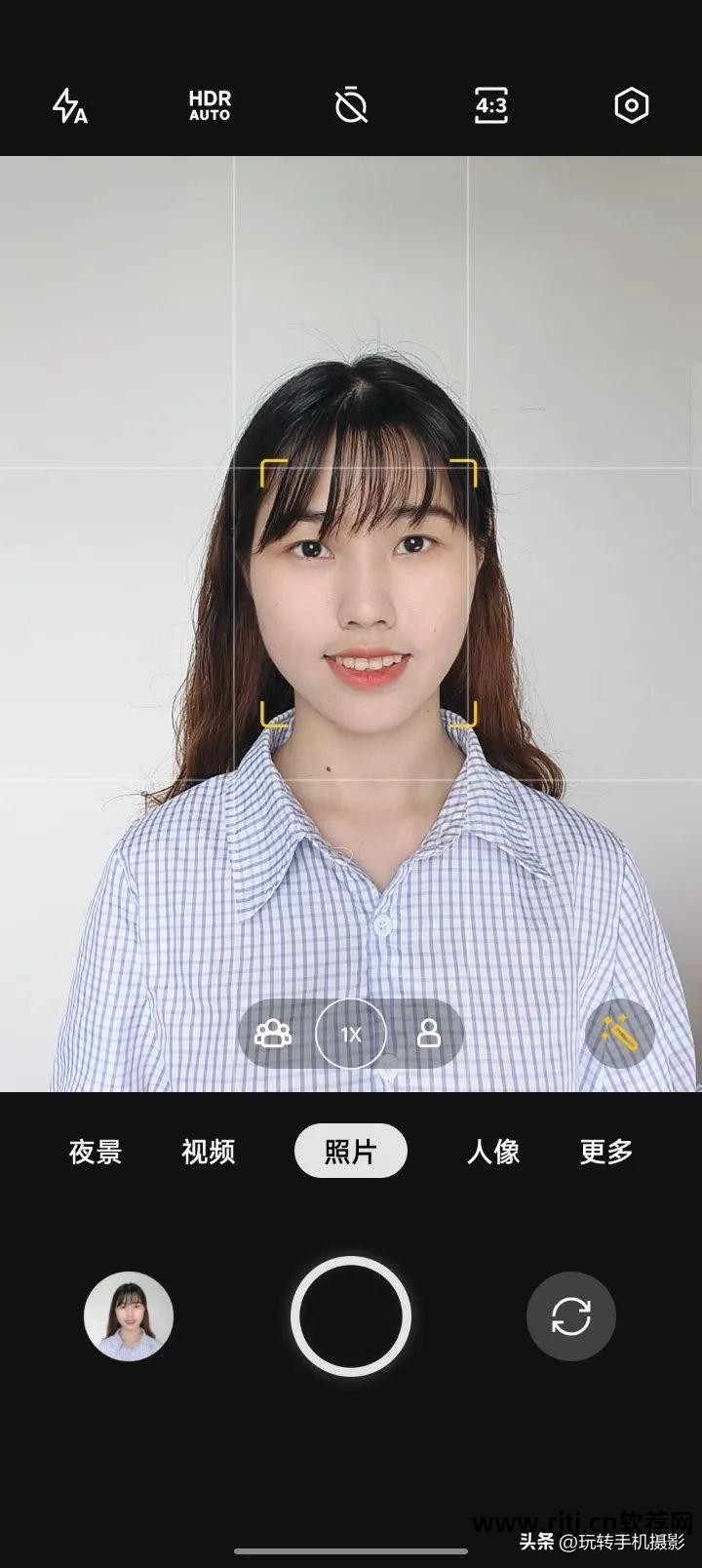 证件照 拍摄 软件_如何用家用数码相机拍摄1寸2寸标准证件相_蓝底白衬衫证件电子照